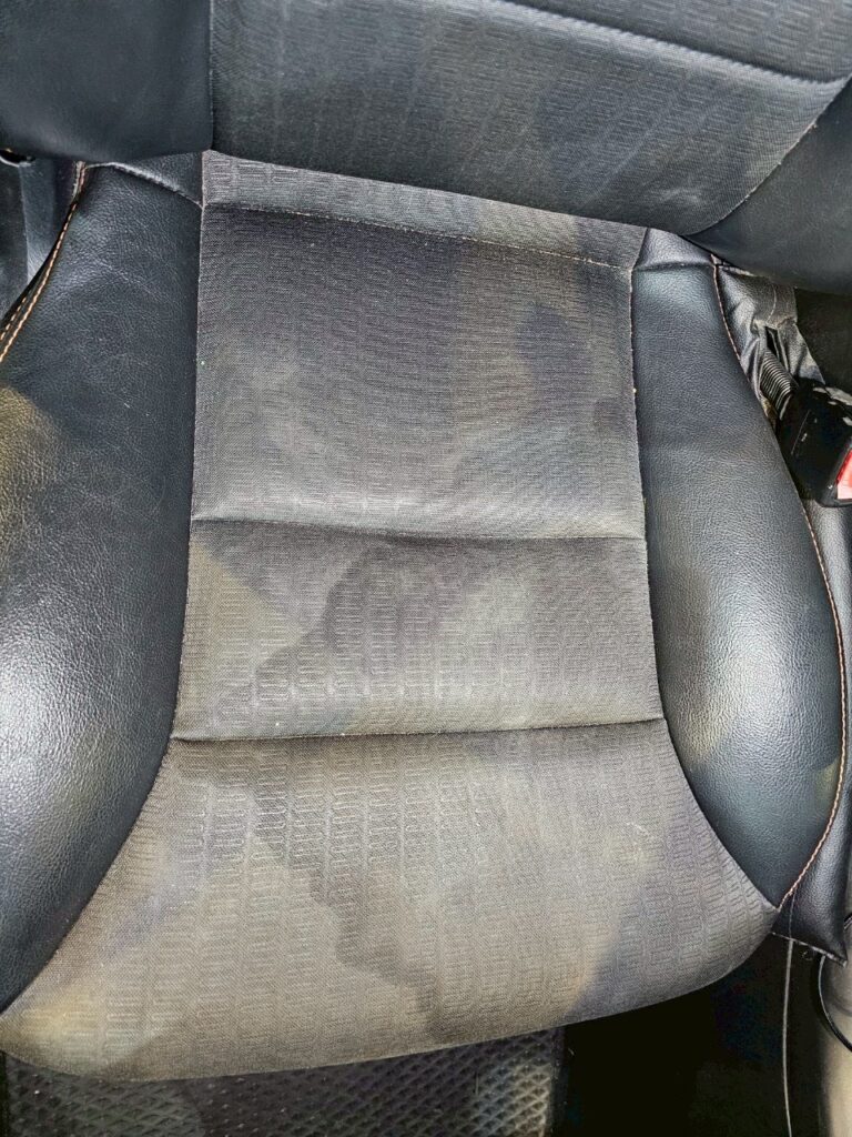 台中車內打翻牛奶處理推薦-老鄉榜樣汽車美容